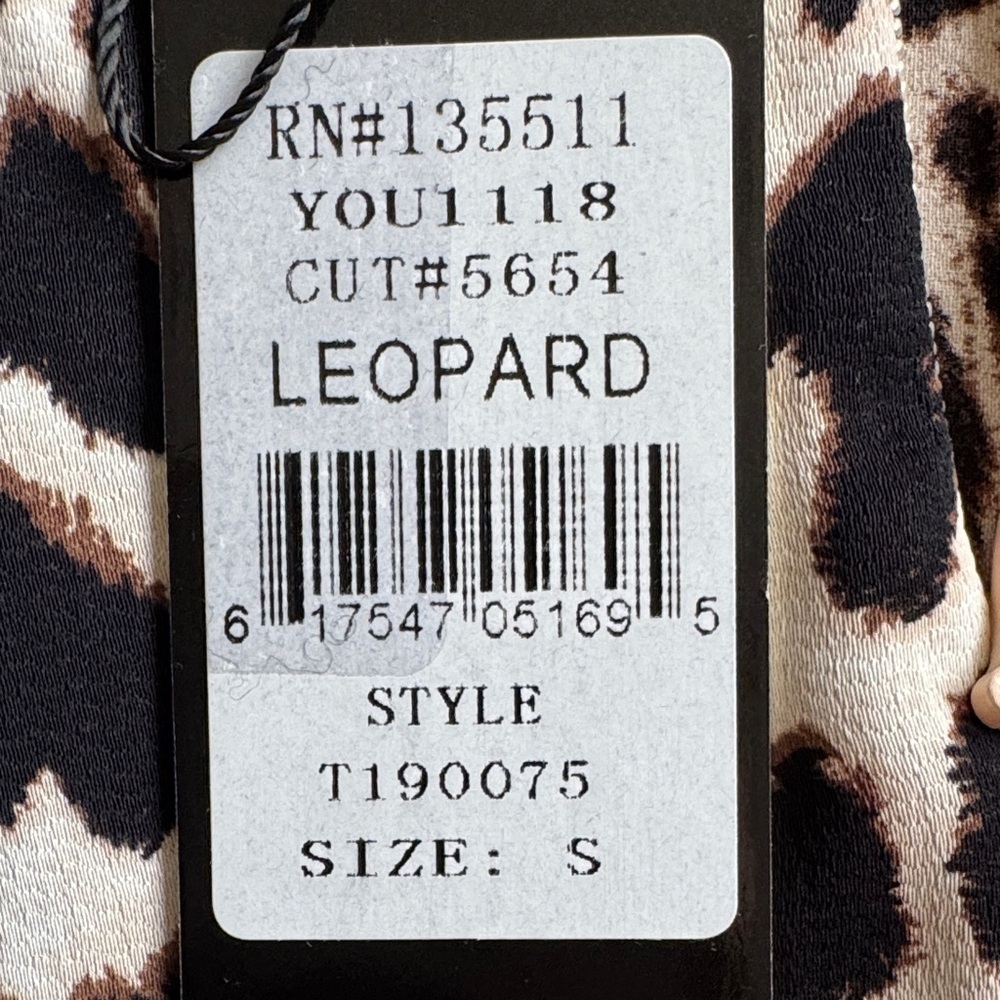 NWT Why Dress Wildly Chic Leopard Print Blouse with Ruffle Sleeves Sz S - Picture 13 of 13